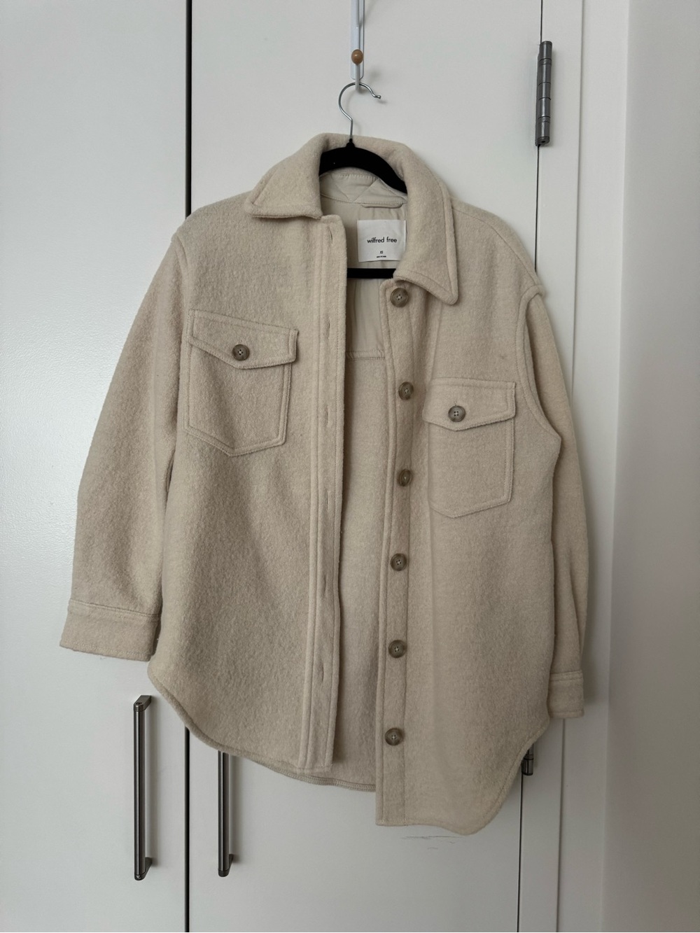 Aritzia Wilfred Free Cream Button-Up Shacket